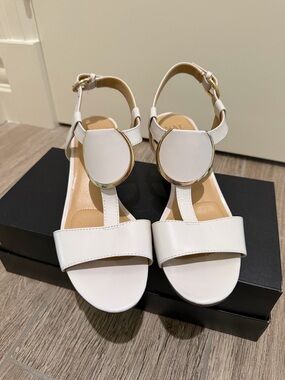 Off White Naturalizer heels